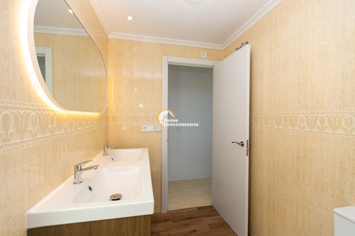 Image No.30-2 Bed Quad for sale