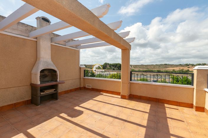 Image No.38-2 Bed Quad for sale