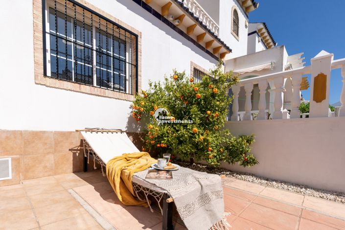 Image No.37-3 Bed Townhouse for sale