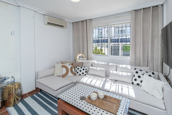 Image No.6-3 Bed Townhouse for sale