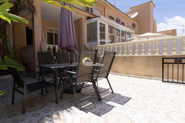 Image No.25-3 Bed Townhouse for sale