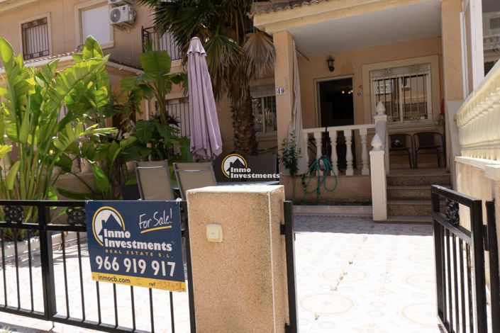 Image No.26-3 Bed Townhouse for sale
