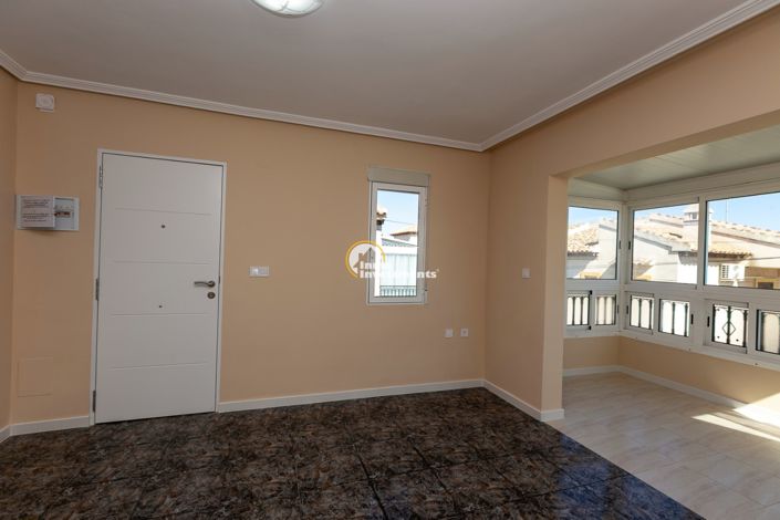 Image No.17-2 Bed Apartment for sale