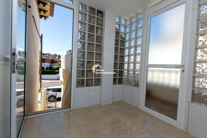 Image No.19-2 Bed Apartment for sale