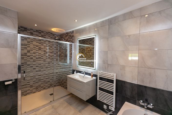 Image No.36-3 Bed Villa for sale