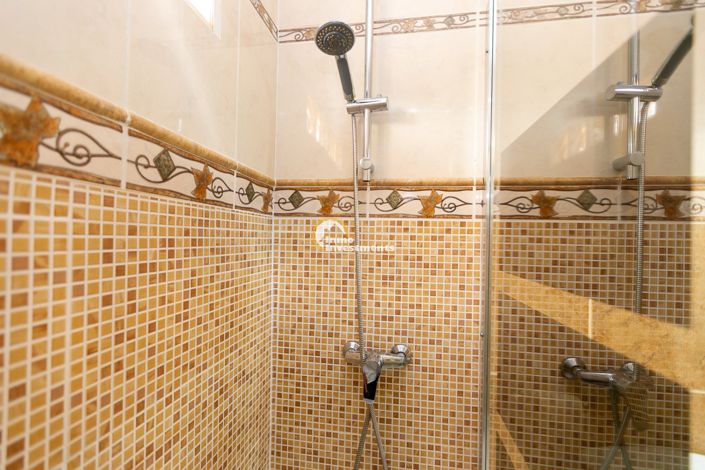 Image No.45-3 Bed Villa for sale