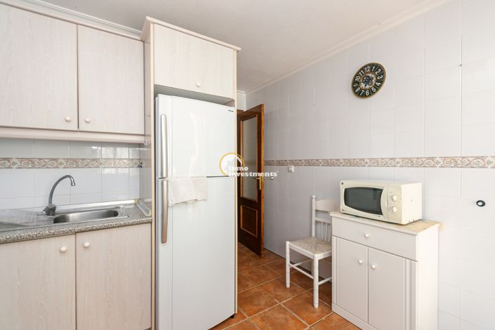 Image No.18-2 Bed Townhouse for sale