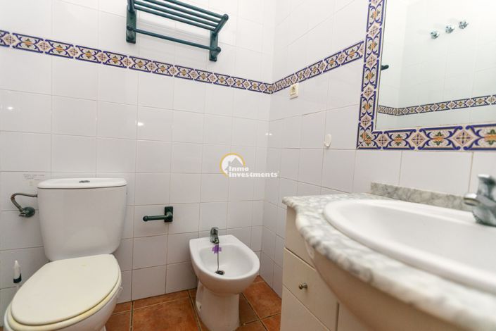 Image No.28-2 Bed Townhouse for sale