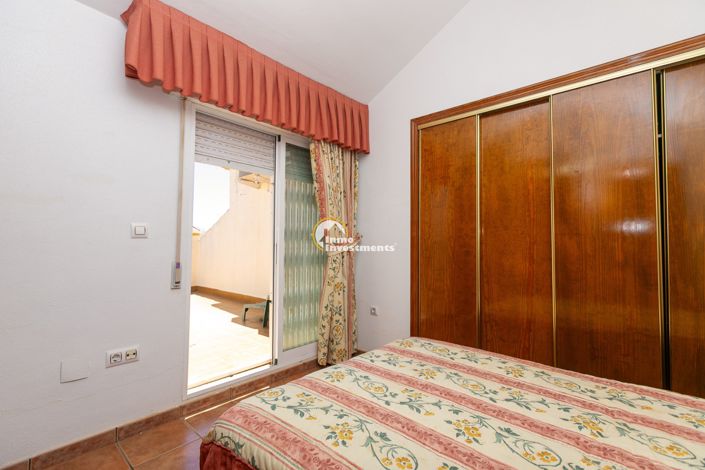 Image No.31-2 Bed Townhouse for sale