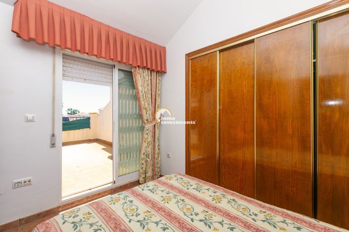 Image No.34-2 Bed Townhouse for sale