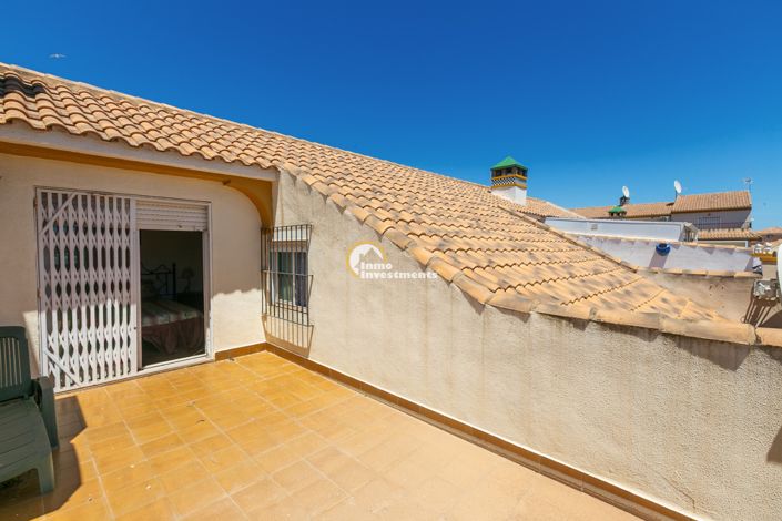 Image No.39-2 Bed Townhouse for sale