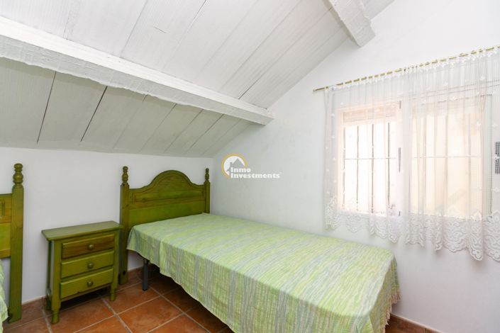 Image No.42-2 Bed Townhouse for sale