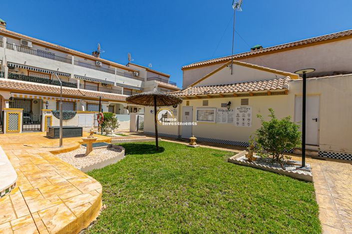 Image No.47-2 Bed Townhouse for sale