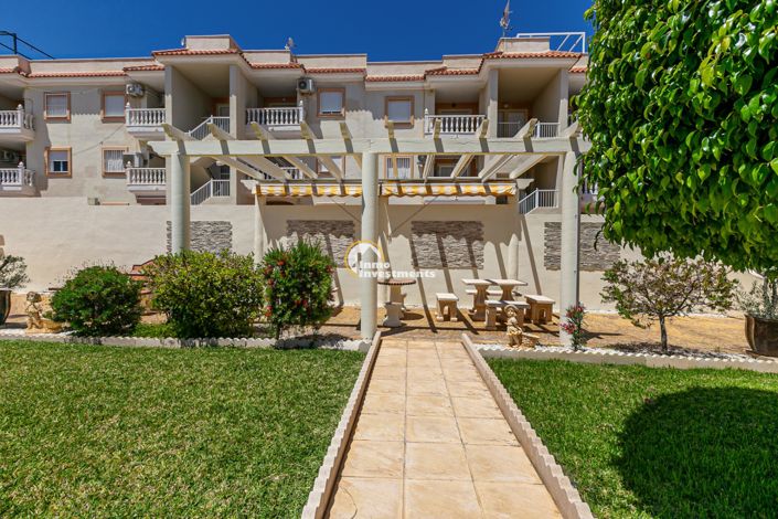 Image No.48-2 Bed Townhouse for sale