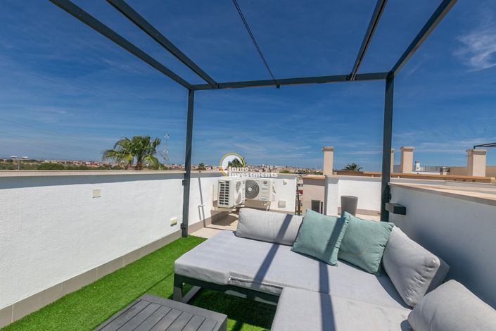 Image No.50-3 Bed Villa for sale