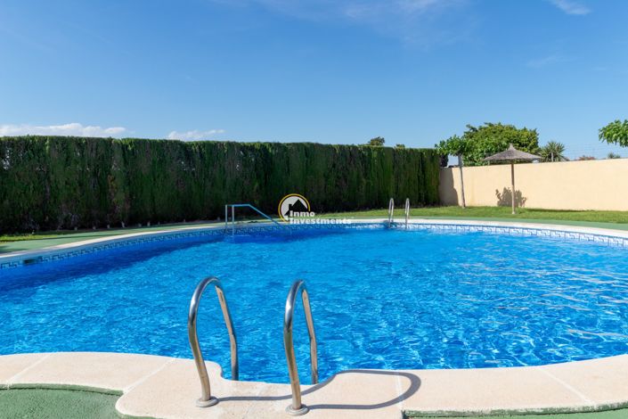 Image No.28-3 Bed Apartment for sale