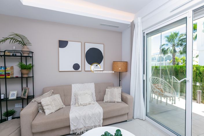 Image No.20-2 Bed Apartment for sale
