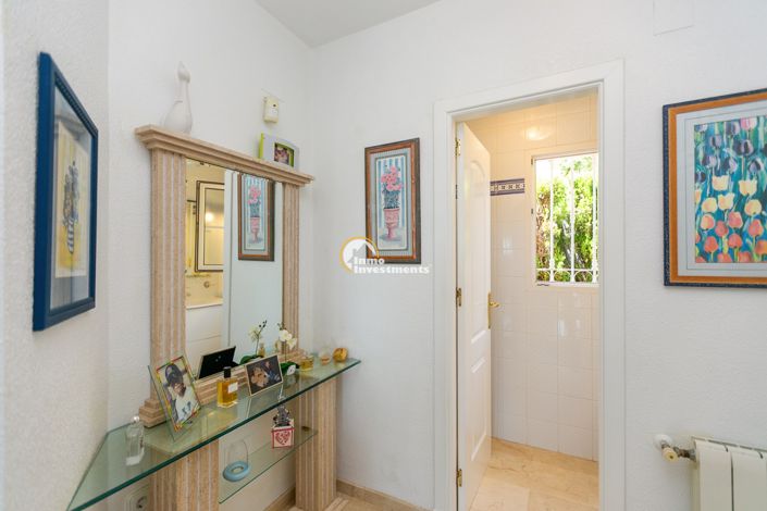 Image No.10-3 Bed Villa for sale