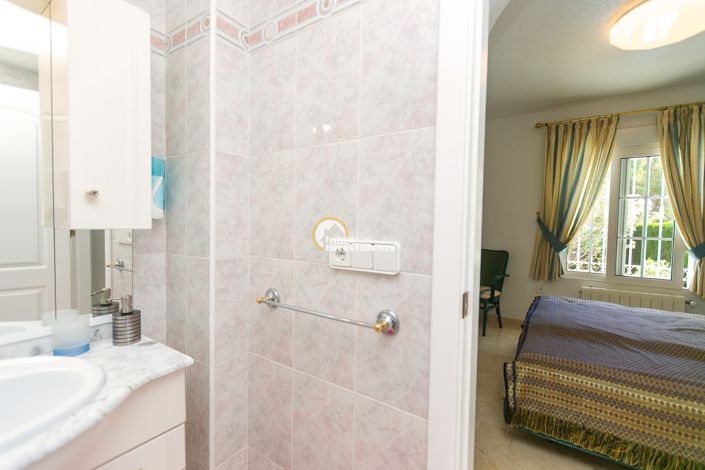 Image No.34-3 Bed Villa for sale
