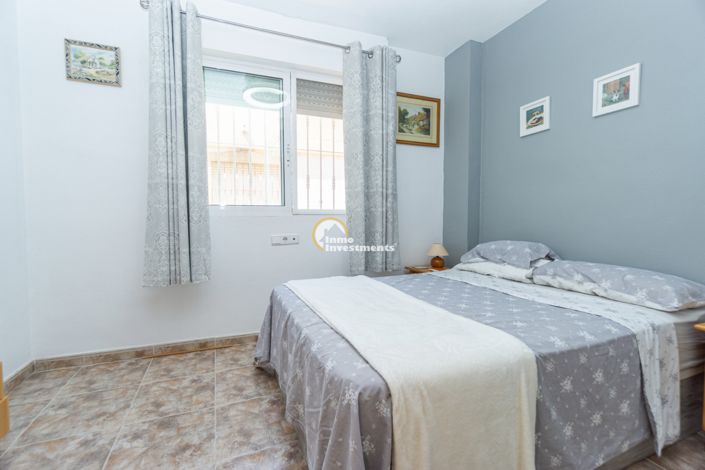 Image No.17-3 Bed Townhouse for sale