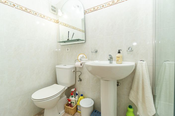 Image No.32-3 Bed Townhouse for sale