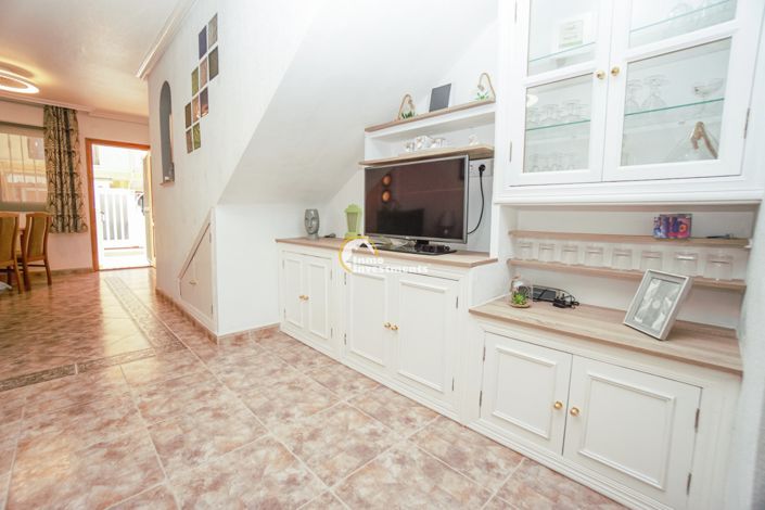 Image No.9-3 Bed Townhouse for sale