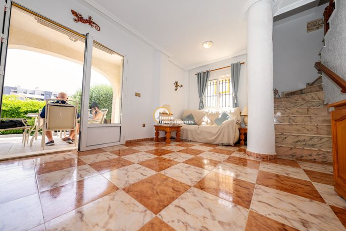Image No.12-3 Bed Villa for sale