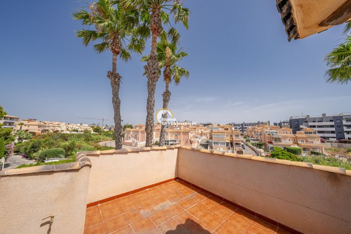 Image No.28-3 Bed Villa for sale