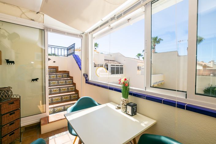 Image No.21-2 Bed Bungalow for sale