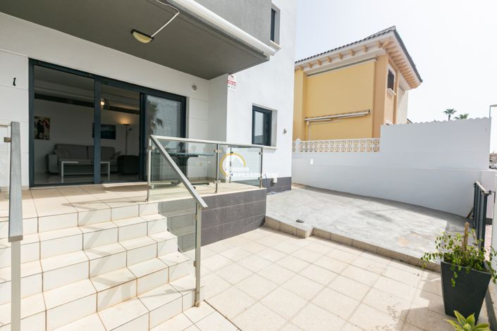 Image No.44-2 Bed Bungalow for sale