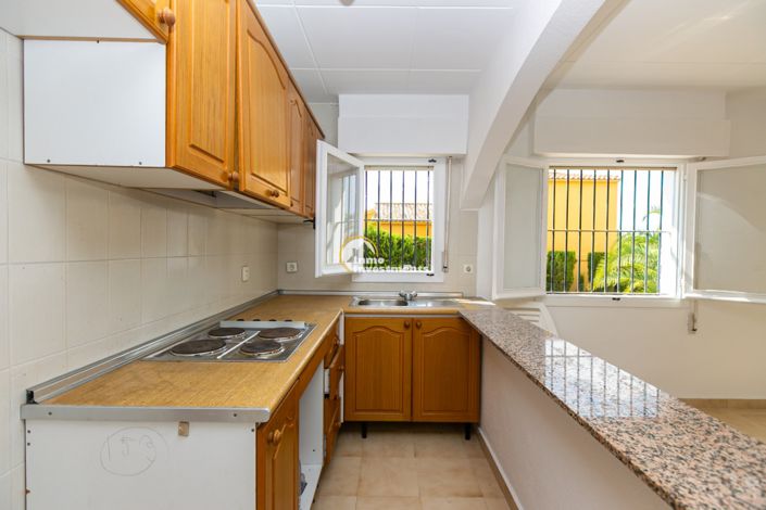 Image No.15-2 Bed Villa for sale