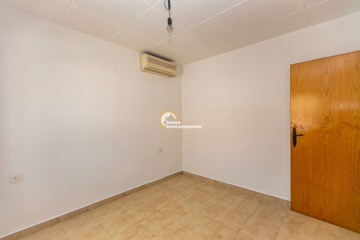 Image No.25-2 Bed Villa for sale