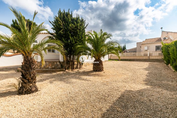 Image No.38-2 Bed Villa for sale