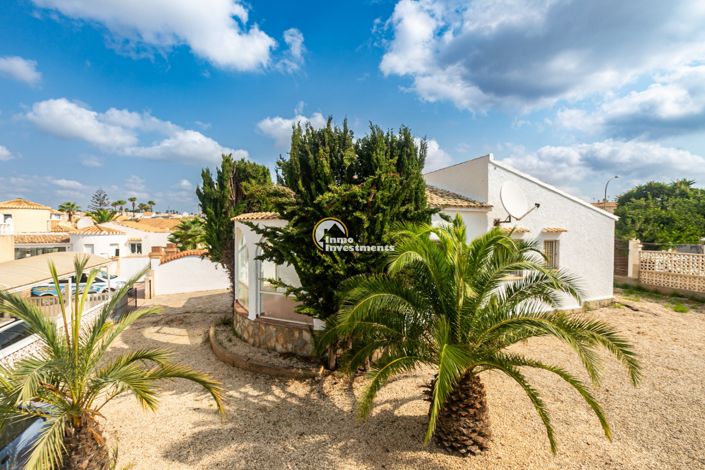 Image No.4-2 Bed Villa for sale