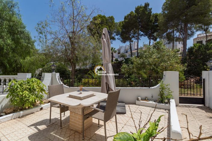 Image No.2-4 Bed Townhouse for sale