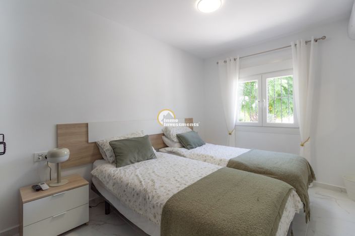 Image No.49-4 Bed Townhouse for sale