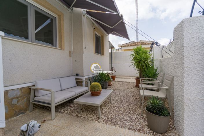 Image No.25-3 Bed Quad for sale