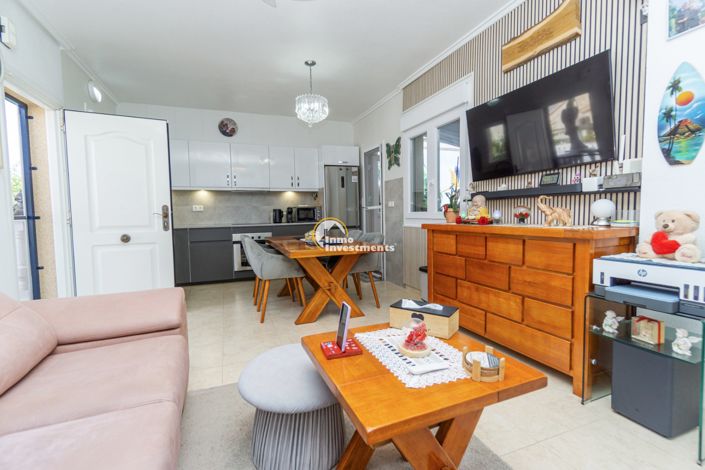 Image No.8-3 Bed Quad for sale