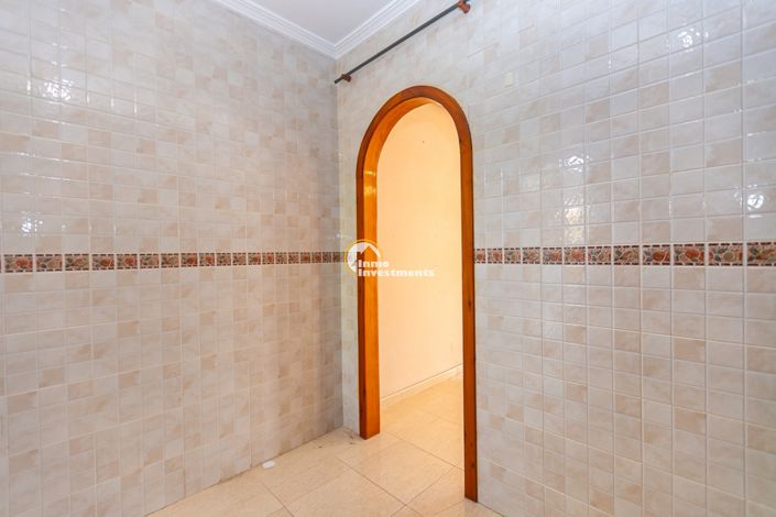 Image No.15-2 Bed Apartment for sale