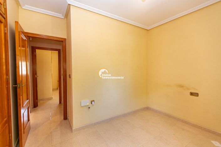 Image No.20-2 Bed Apartment for sale