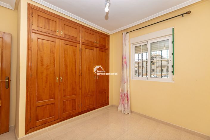 Image No.26-2 Bed Apartment for sale