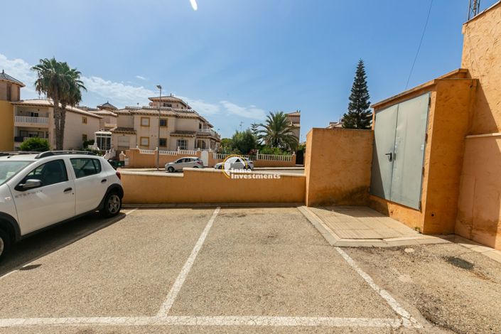 Image No.40-2 Bed Apartment for sale
