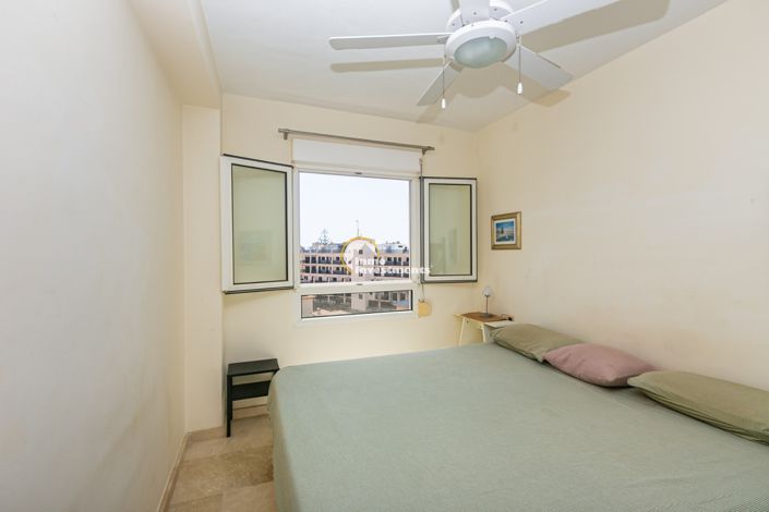 Image No.21-2 Bed Apartment for sale