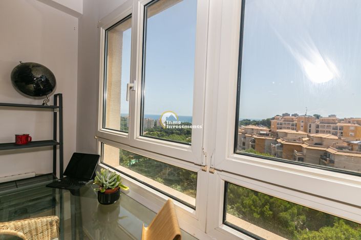 Image No.26-2 Bed Apartment for sale