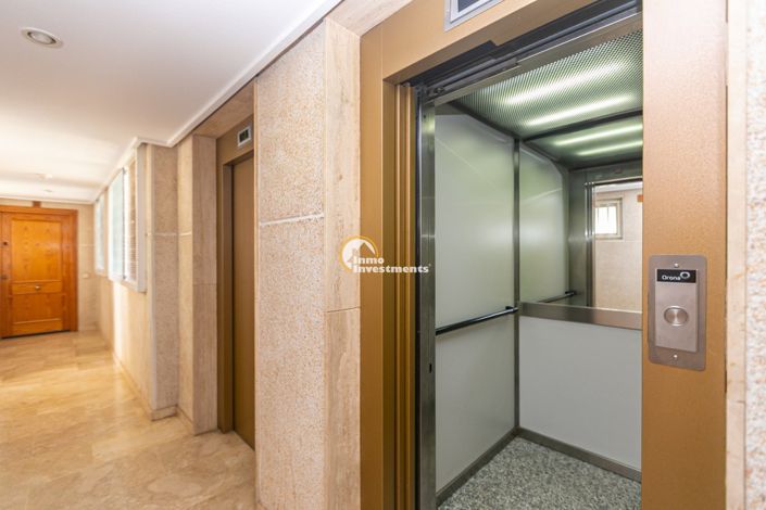 Image No.33-2 Bed Apartment for sale
