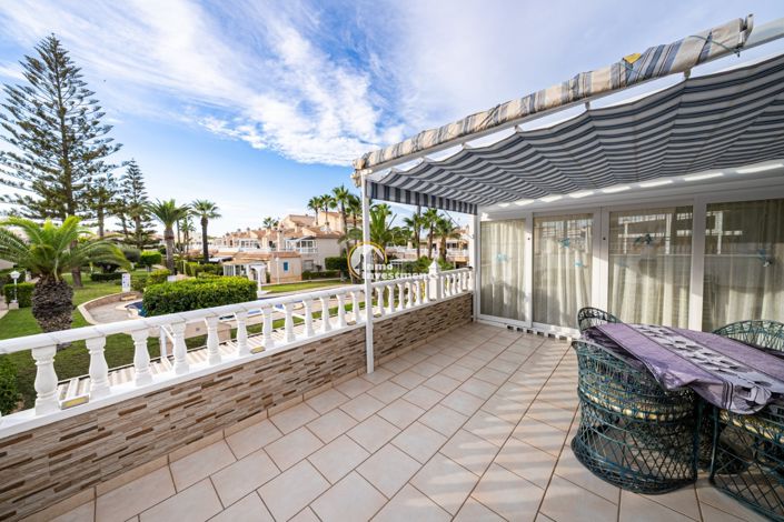 Image No.4-2 Bed Property for sale