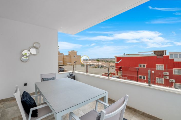 Image No.24-2 Bed Apartment for sale