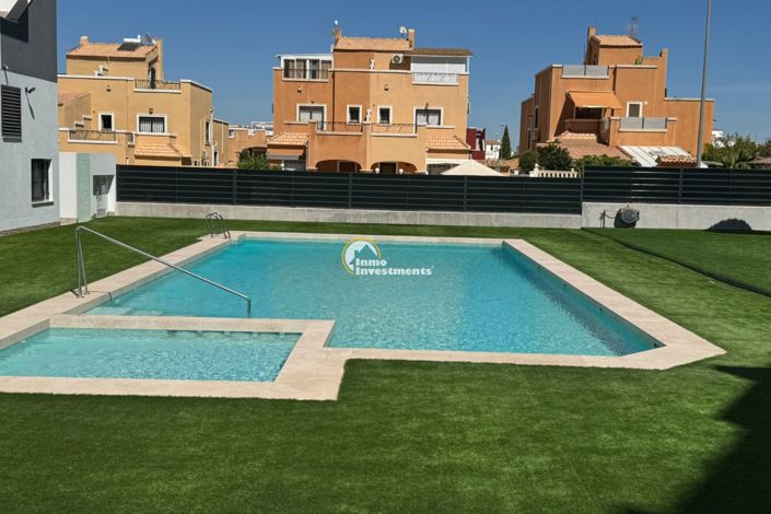 Image No.26-2 Bed Apartment for sale