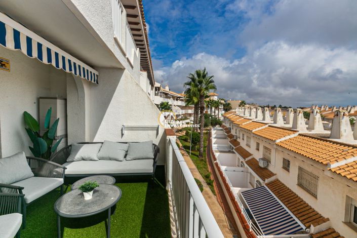 Image No.2-Propriété de 3 chambres à vendre à Cabo Roig