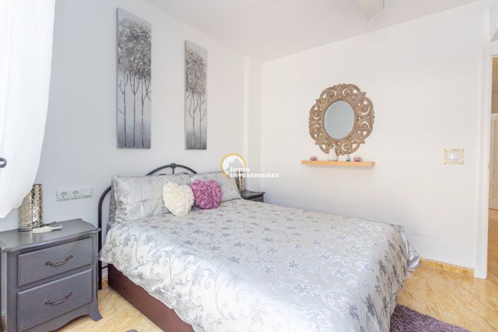 Image No.18-3 Bed Townhouse for sale